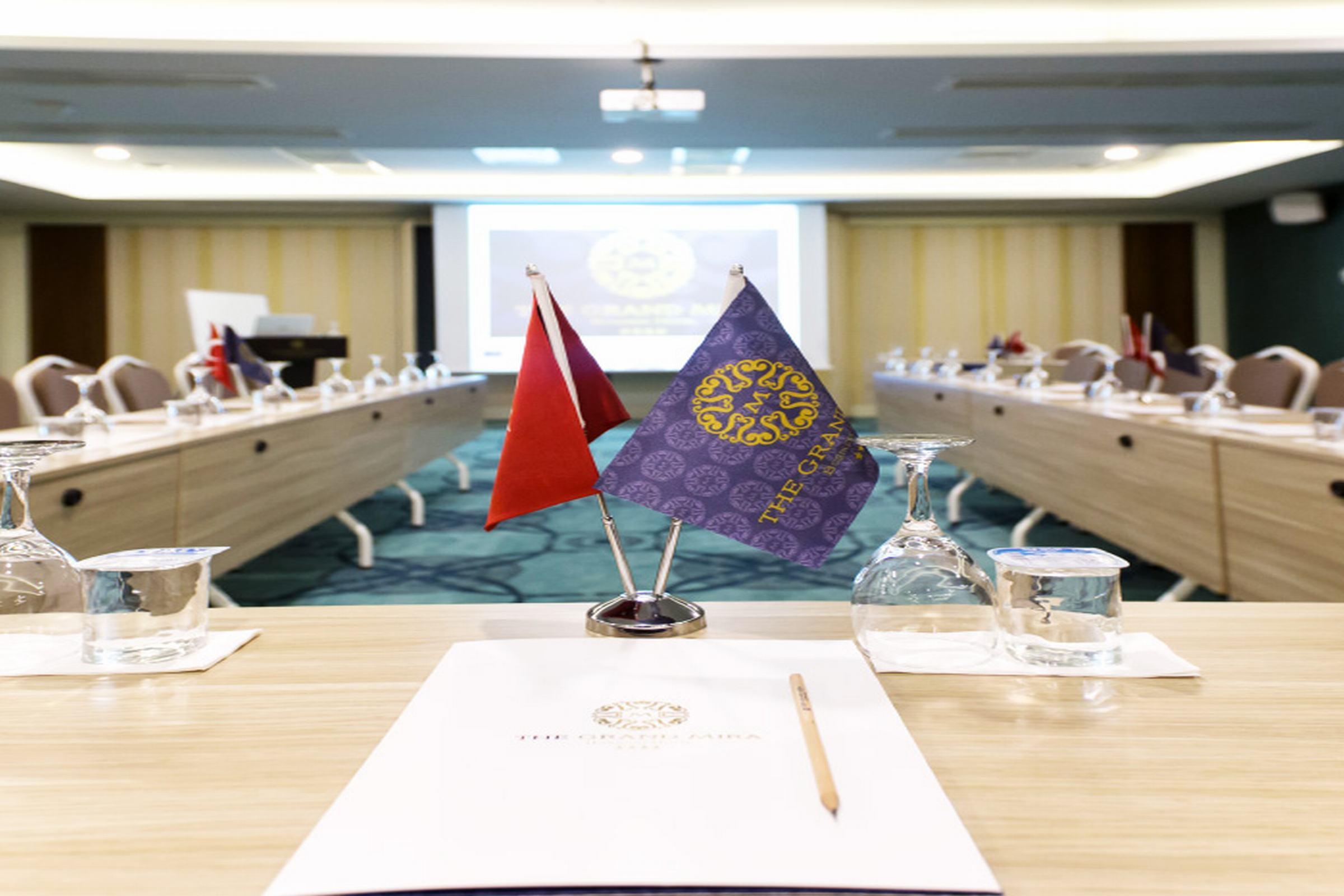 Otel The Grand Mira Business