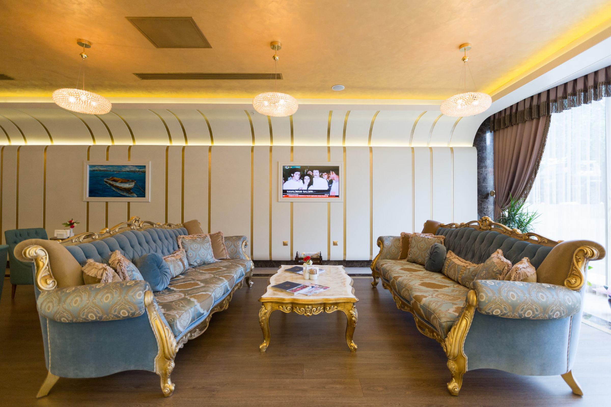 The Grand Mira Business Otel 4*