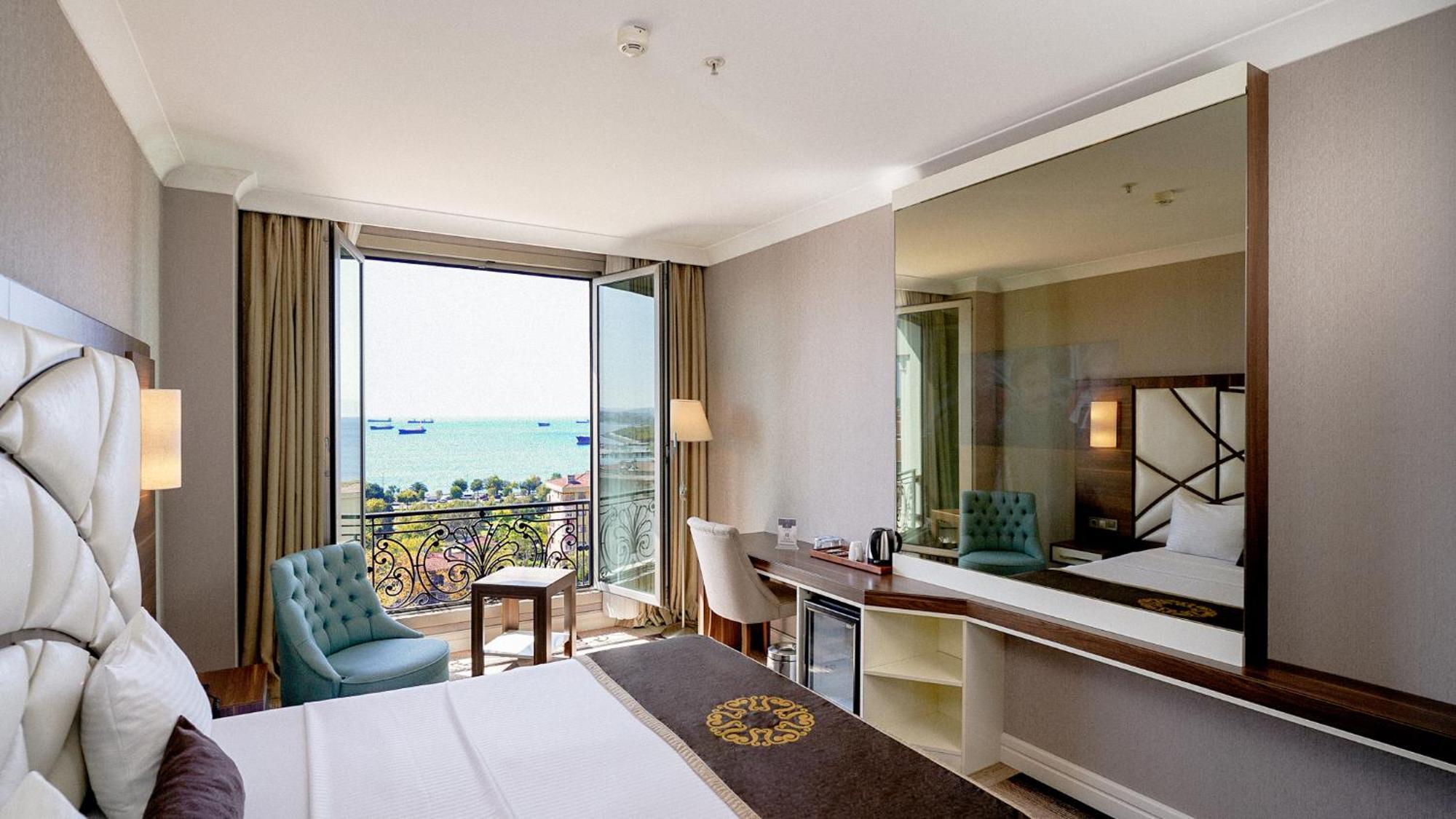 Otel The Grand Mira Business