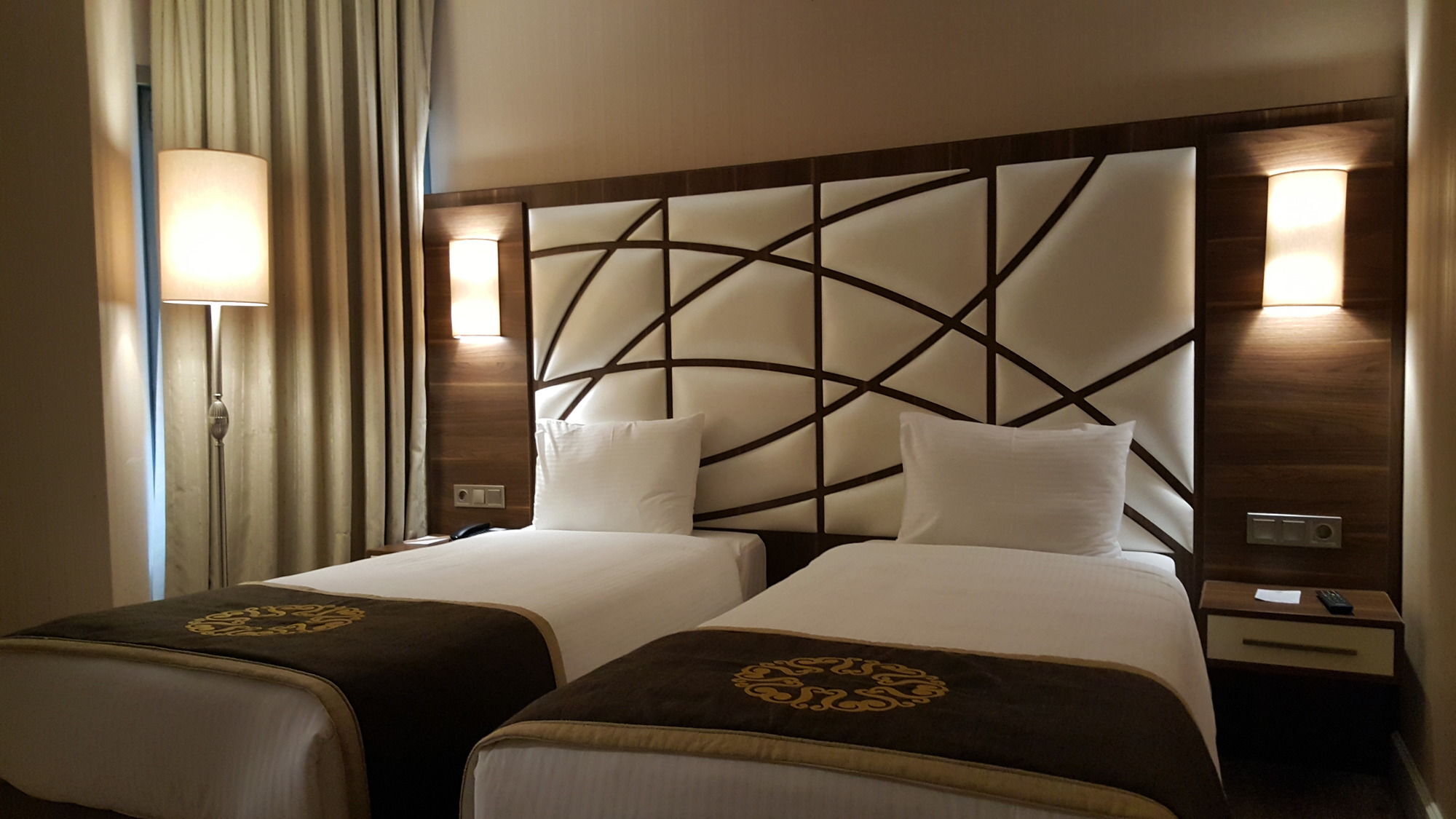 The Grand Mira Business Otel