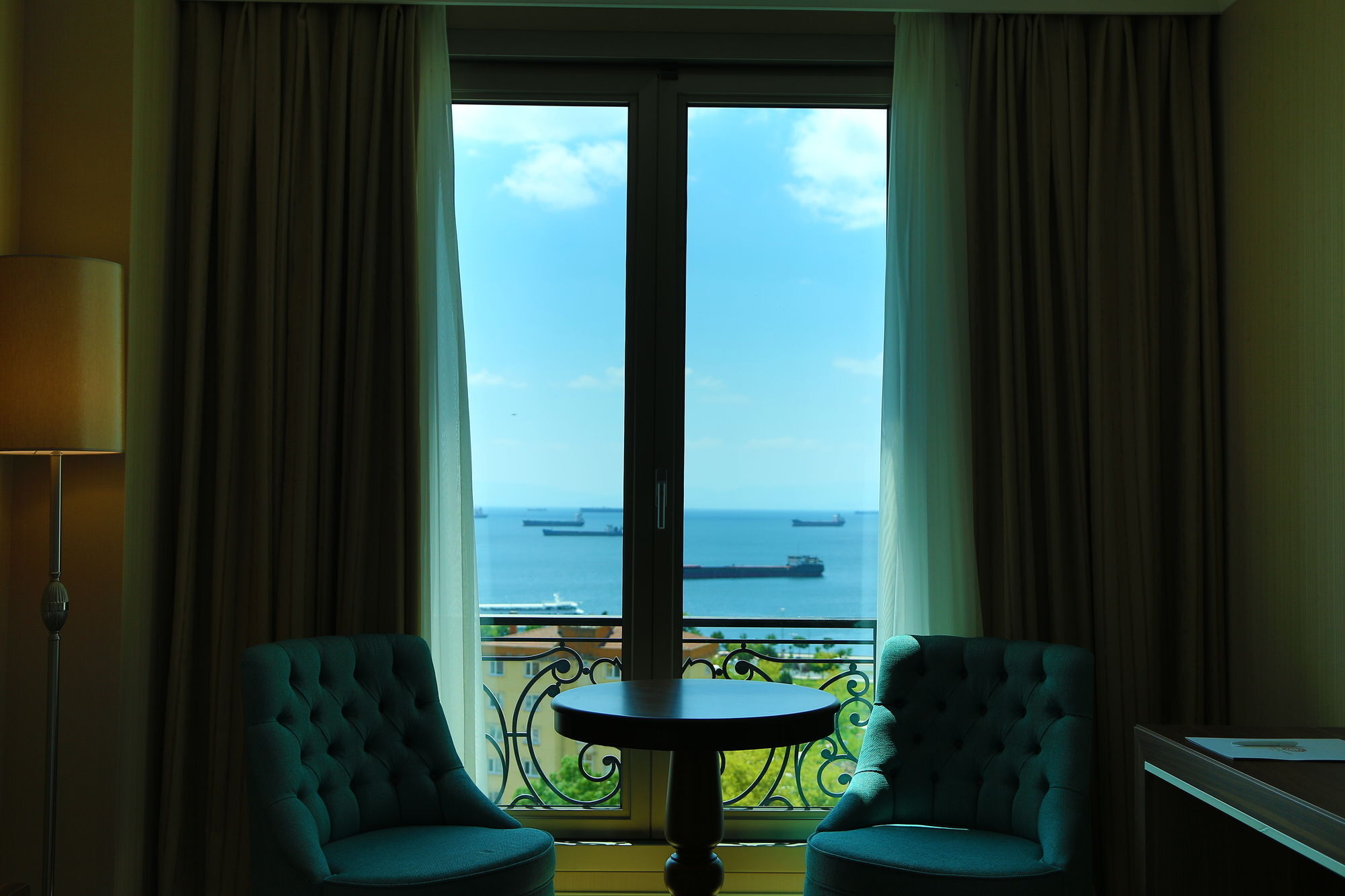 Otel The Grand Mira Business