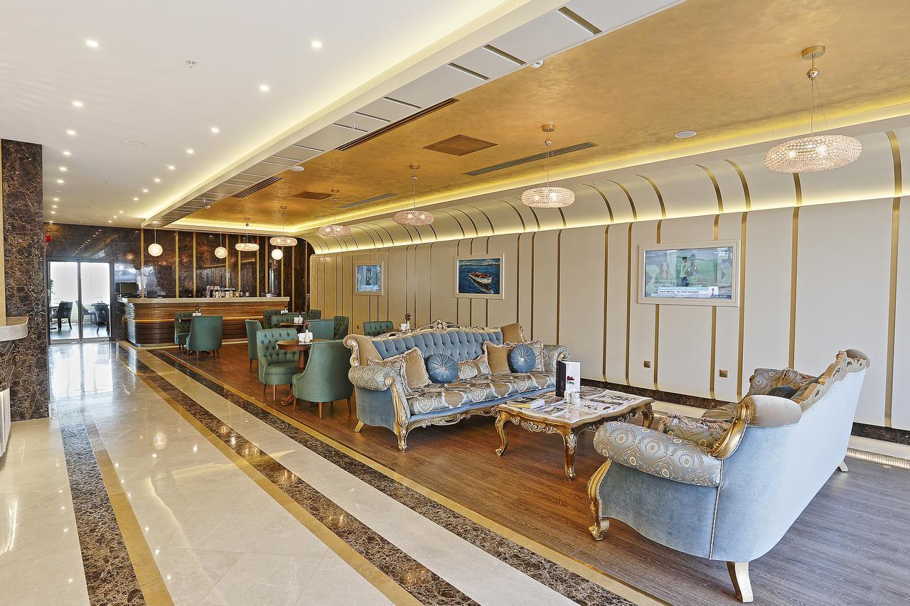 The Grand Mira Business 4*